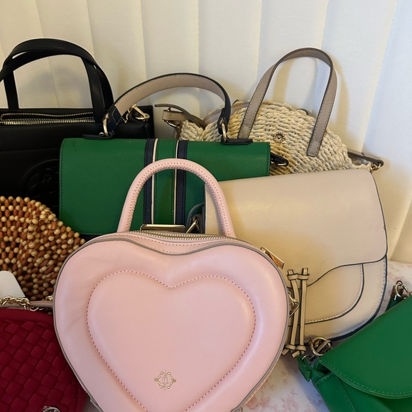 Crossbody purse bundle - Picture 3 of 9